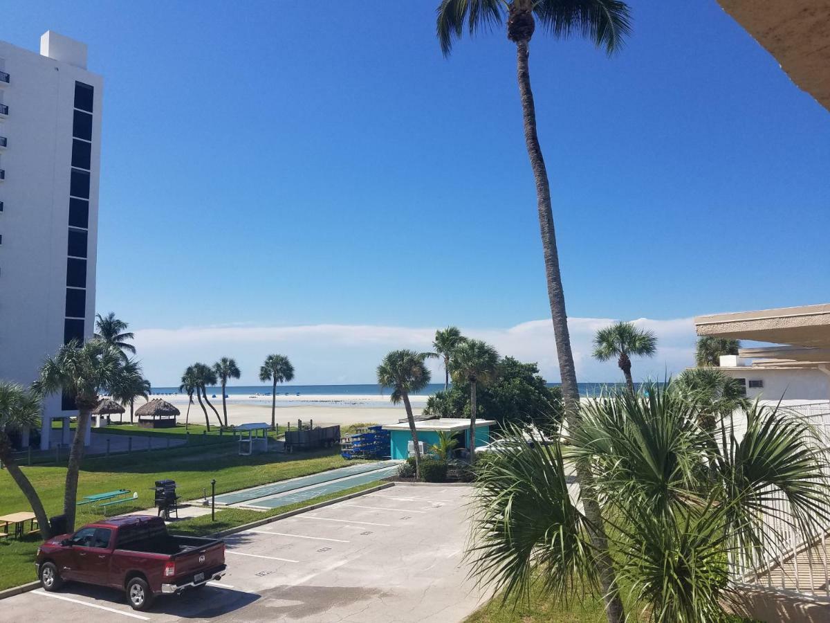 Carousel Beach Inn Fort Myers Beach Extérieur photo