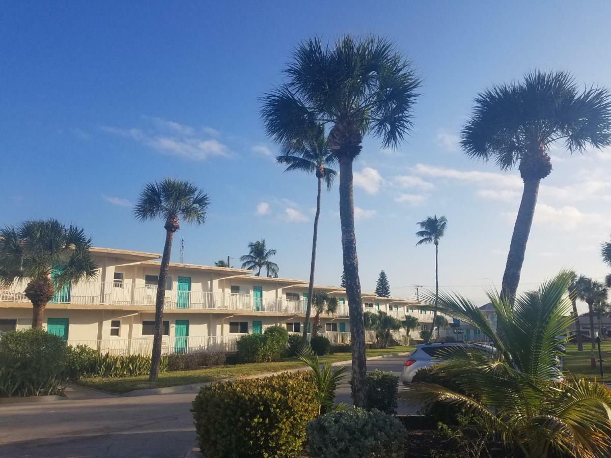 Carousel Beach Inn Fort Myers Beach Extérieur photo