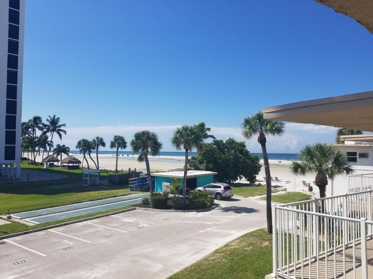 Carousel Beach Inn Fort Myers Beach Extérieur photo